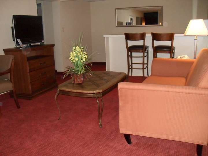 Springfield Inn Tn Room photo